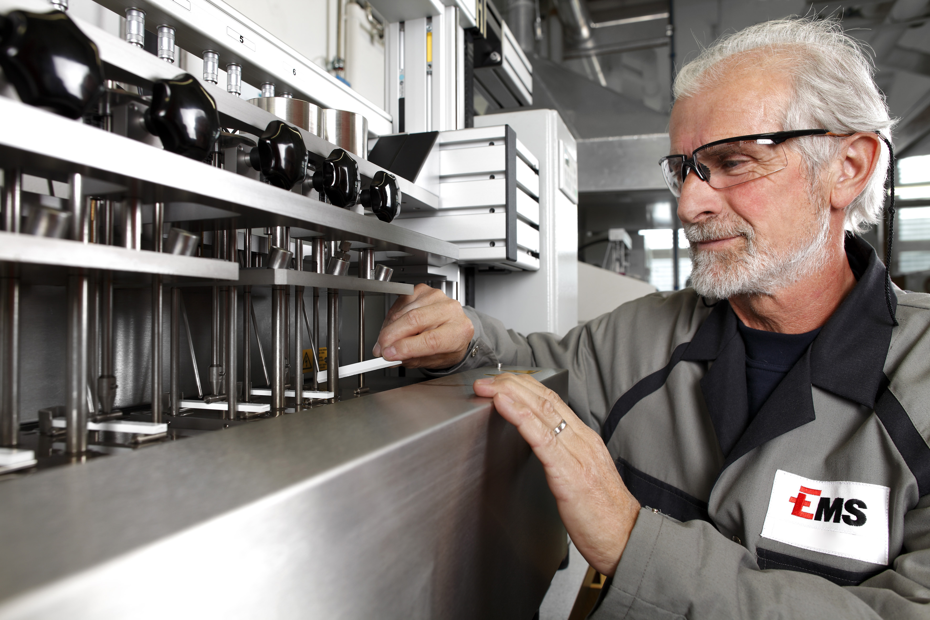 EMS-CHEMIE AG — Einblick